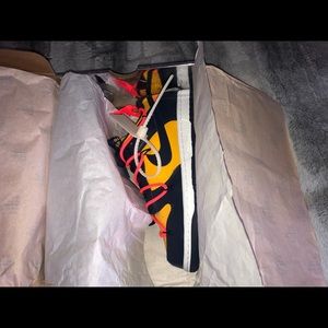 Nike Off White Dunk Low Univ. Gold Navy size 9 DS